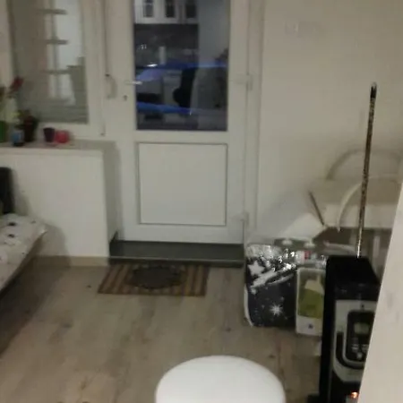 Sofi Apartman *