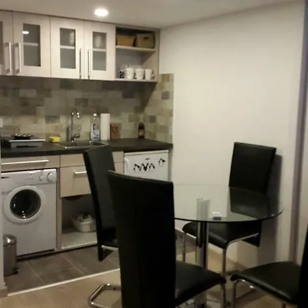 Sofi Apartman Lejlighed *
